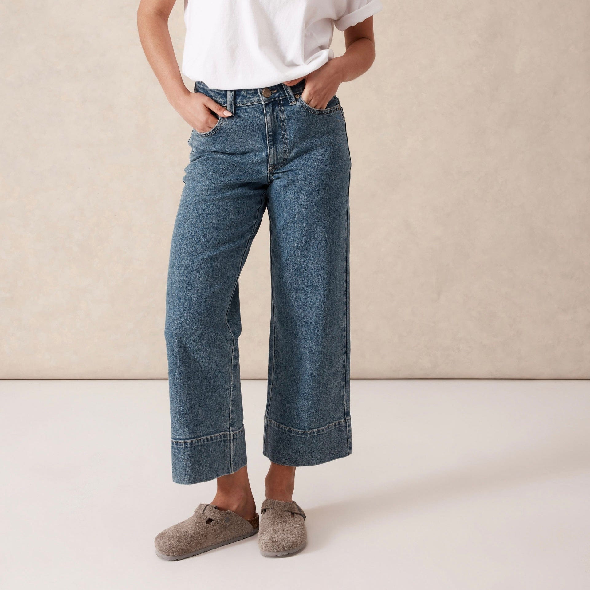 Ceres Life Jude Wide Leg Crop Jean | Mid Indigo