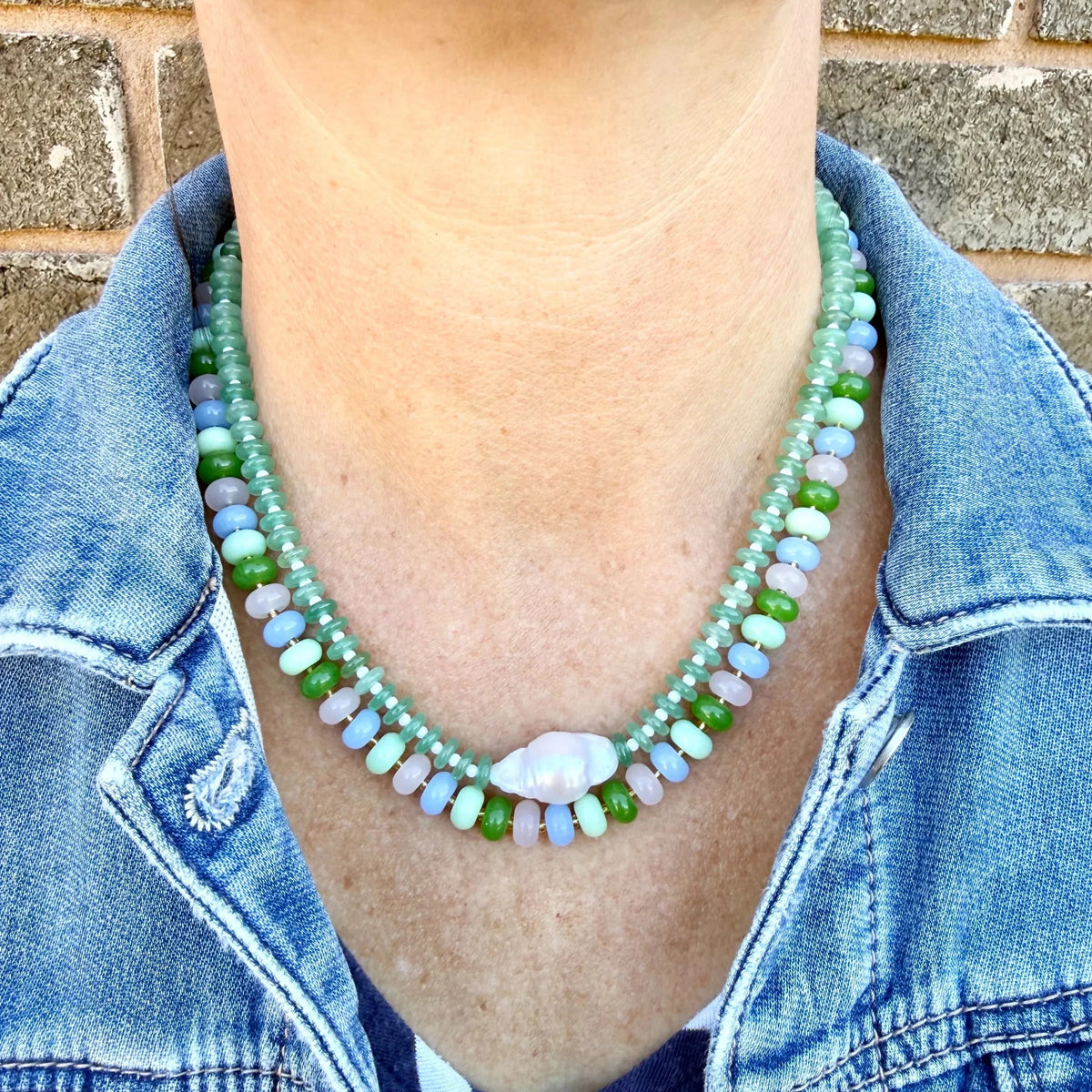 Greenwood Designs Baroque Pearl Pop Necklace | Mint Tones