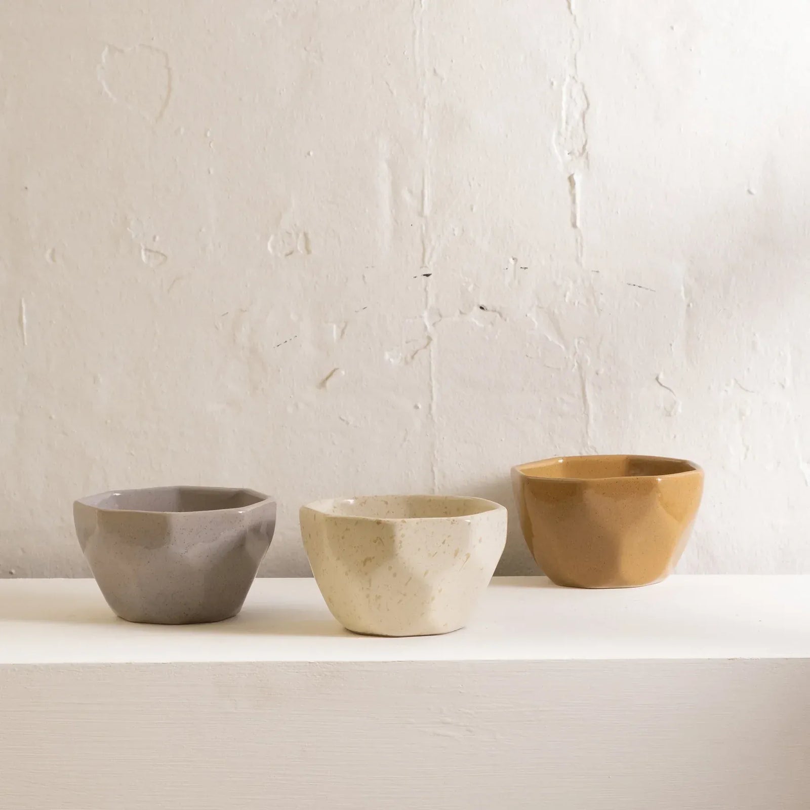 Inartisan Elin Faceted Bowl | Olive