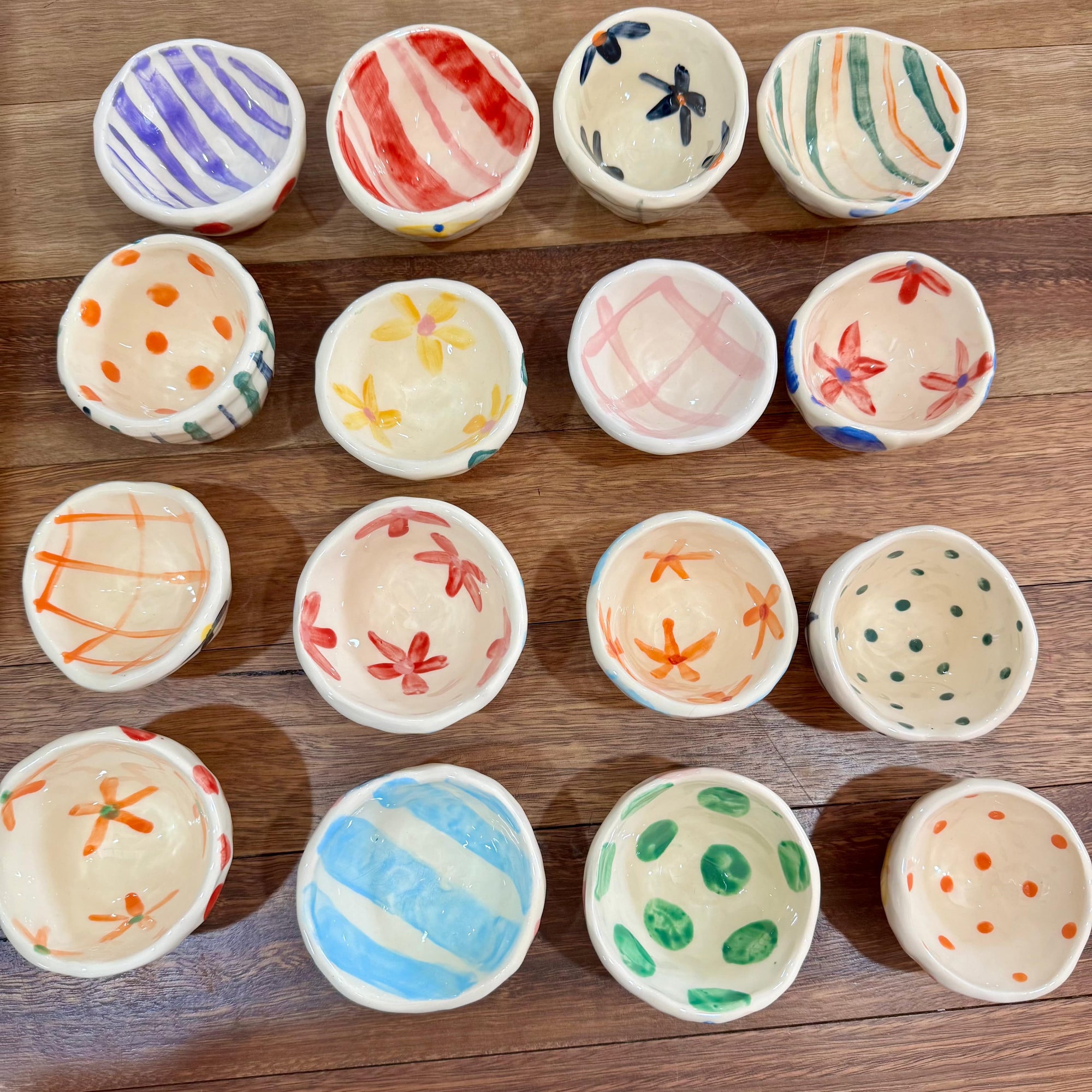 Late Night Pottery Happy Snack Bowl (M)