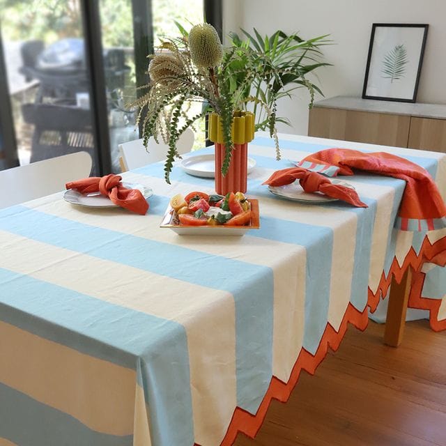 Loco Living Siesta Tablecloth (160cm x 320cm ) | Poolside
