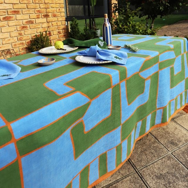 Loco Living Wedgewood Tablecloth ( 160cm x 250cm)