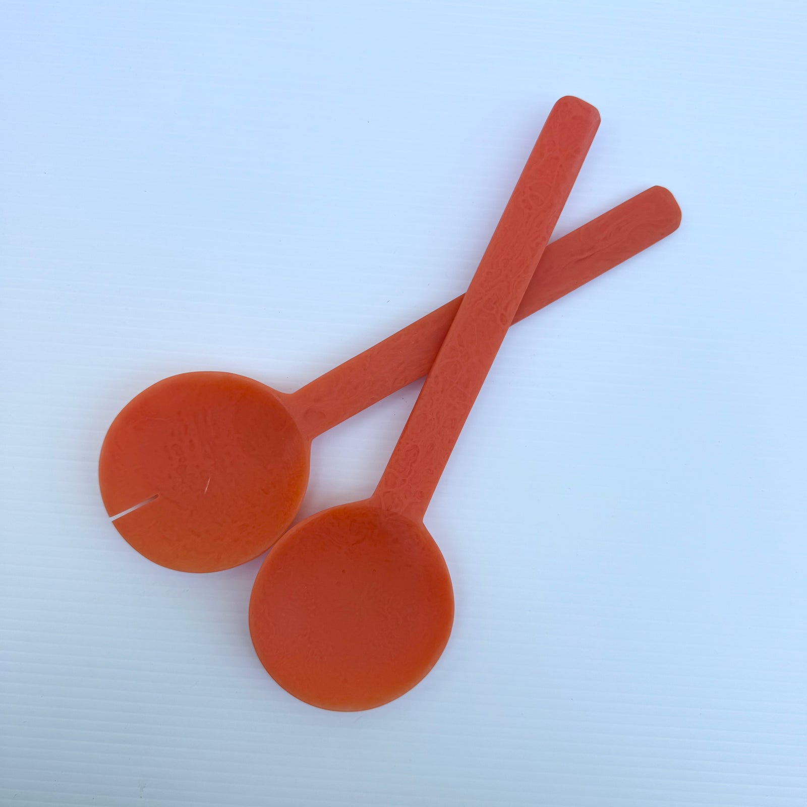 Sunday Merchant Kip Resin Salad Servers | Papaya