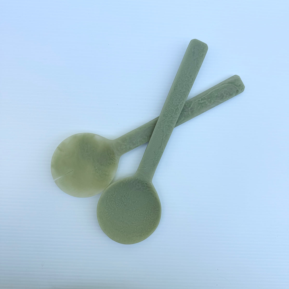Sunday Merchant Kip Resin Salad Servers | Pistachio