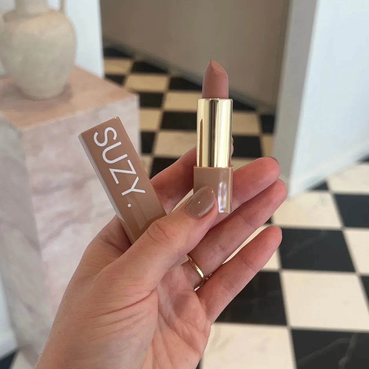 Suzy Honey | Satin