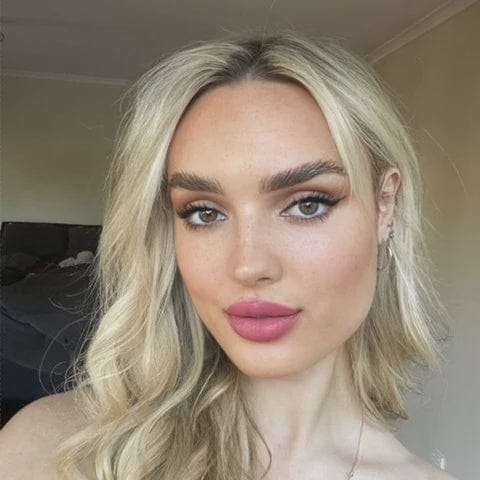 Suzy Miss Cassandra Peony | Matte