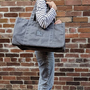 To The Wild ALL THE DAYS Oversized Tote London grey