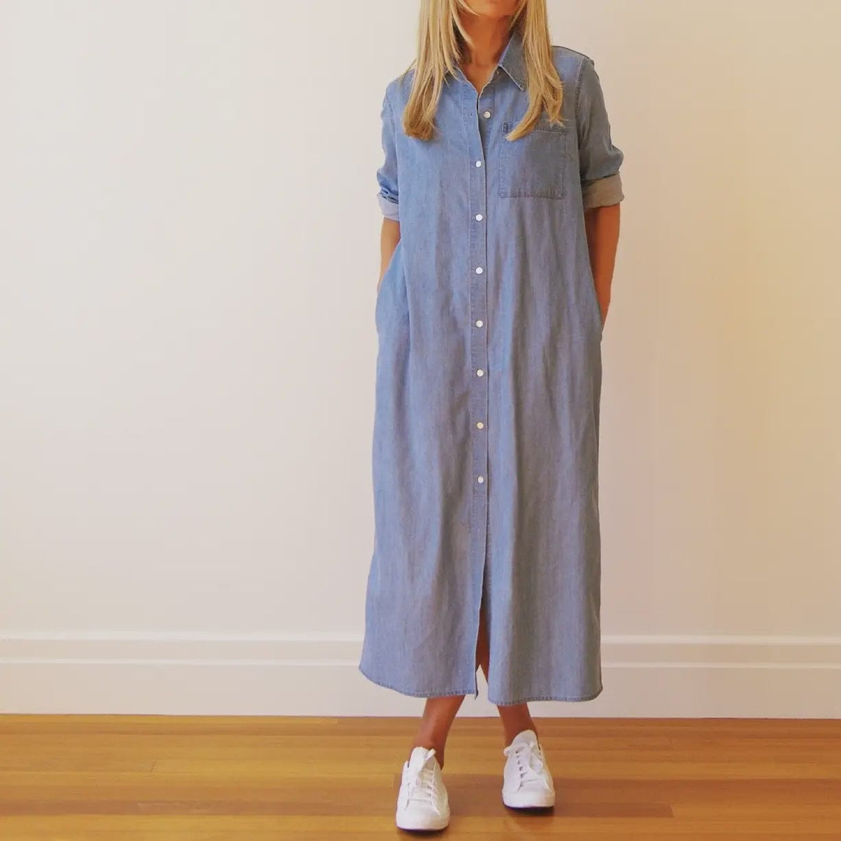 Who's Charlie Belle Denim Dress